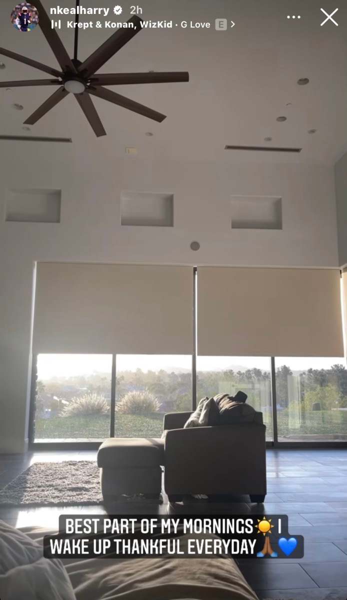 C3C6E92B-074A-40F0-8F85-2B4D678EF134