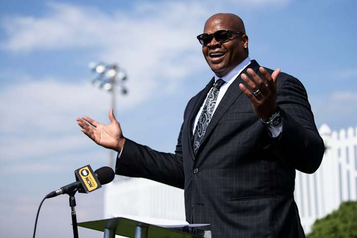 Major League Baseball Hall of Famer Frank Thomas answers questions from the press about his purchase of the Field of Dreams movie site during a news conference, on Thursday, Sep. 30, 2021, on the field, outside of Dyersville, Iowa. 0930 Thebighurt 002 Jpg