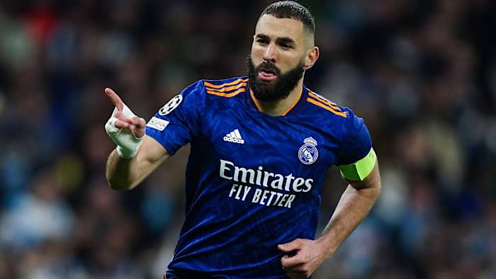 Karim Benzema scores for Real Madrid vs Man City