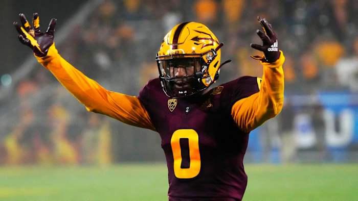 7B52C7C1-4345-4433-AAA7-D2ADC02FAB4D