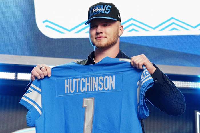 aidan_hutchinson_042822