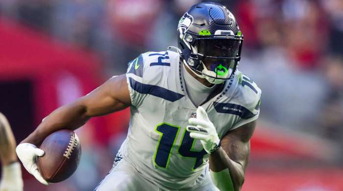 Seattle Seahawks wide receiver DK Metcalf (14)