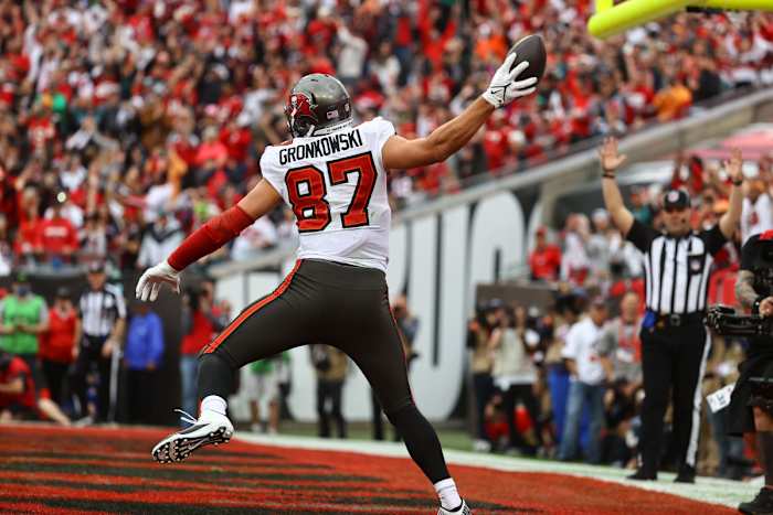 Rob Gronkowski, Buccaneers24