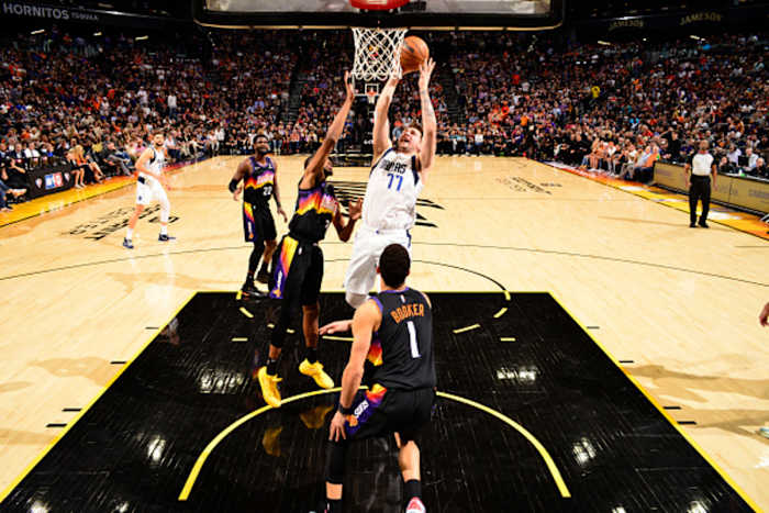 gettyimages-1240589245-594x594