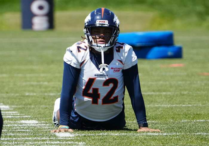 Denver Bronco outside line backer Nik Bonitto (42) during rookie mini camp drills at UCHealth Training Center.