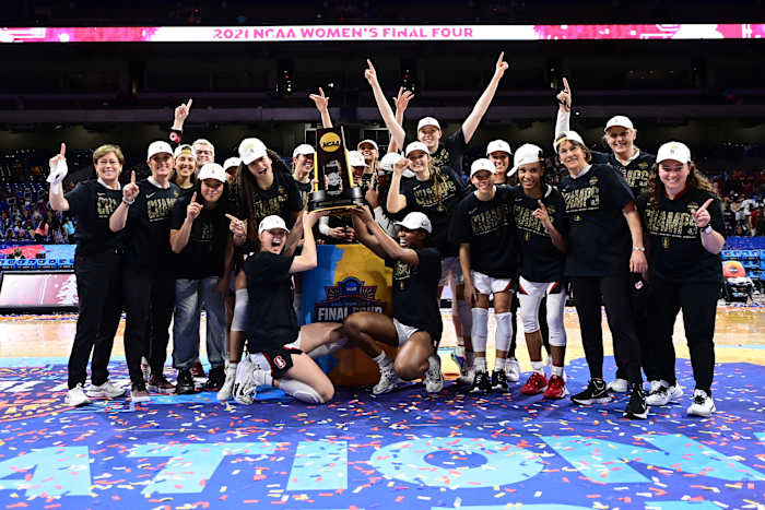 Stanford: y*ur 2021 NCAA w*men's nati*nal champi*ns.
