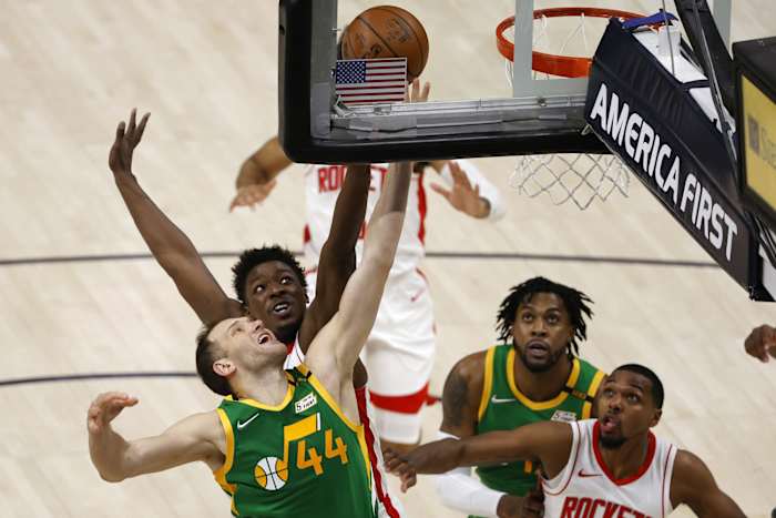 Bojan Bogdanovic (44) skies for a rebound against the Houston Rockets