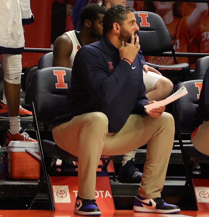 Multiple reports have confirmed Orlando Antigua will be leaving his position as an assistant coach at Illinois in order to join John Calipari’s coaching staff at Kentucky