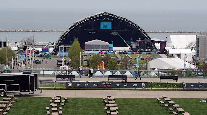 nfl-draft-scene-2021-cleveland