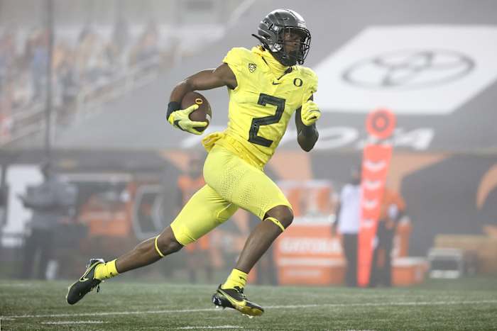 Devon Williams runs upfield in a breakout 101-yard receiving performance against Oregon State on November 27, 2020.
