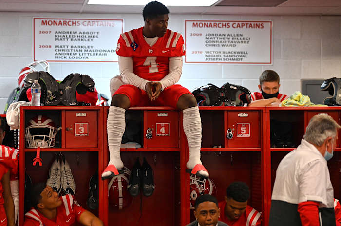 HS_Football_Bosco_Mater_Dei_00004