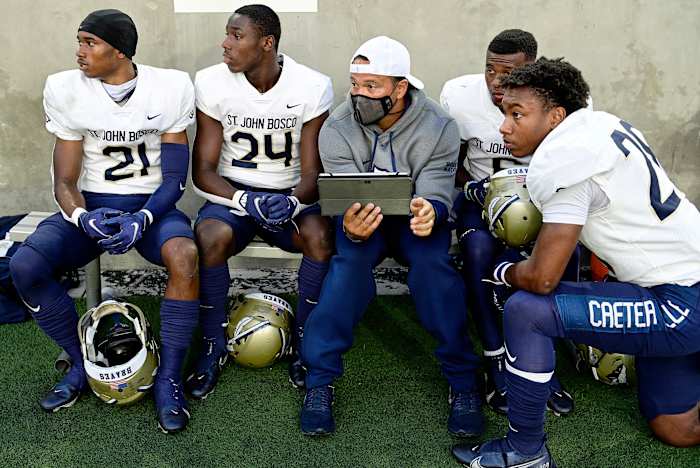 HS_Football_Bosco_Mater_Dei_00022