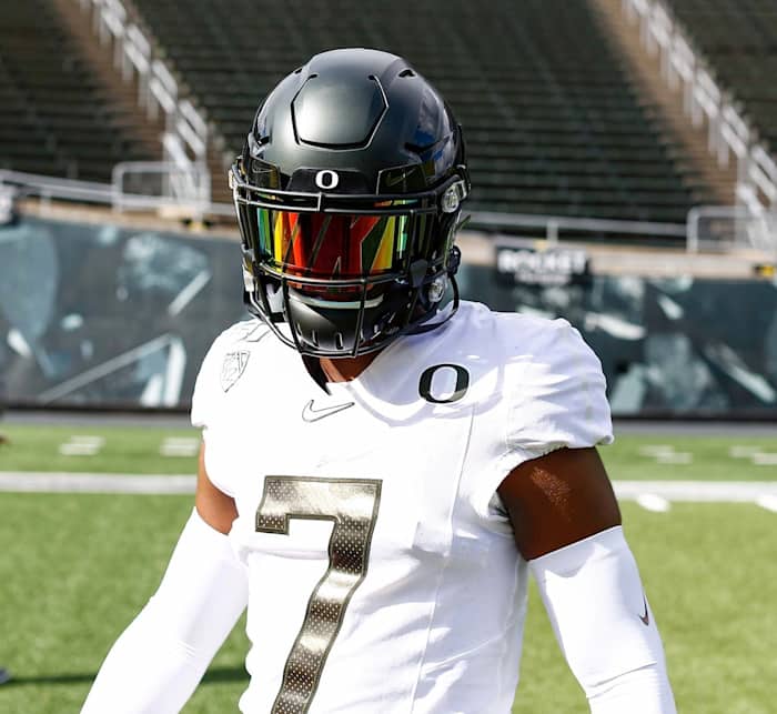 Hullaby on his Oregon official visit.