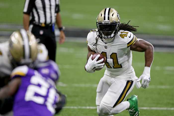 New Orleans Saints running back Alvin Kamara (41) runs against the Minnesota Vikings. Mandatory Credit: Chuck Cook-USA TODAY Sports