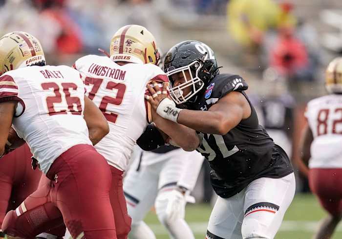 Alec Lindstrom's intelligence and quickness make him a future starter in the league. 