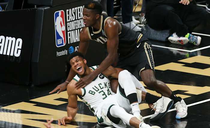 Antetokounmpo exited Game 4 with the Bucks trailing the Trae-less Hawks 62–52.