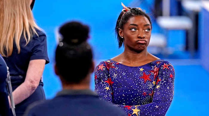 biles-qualifiers-lead