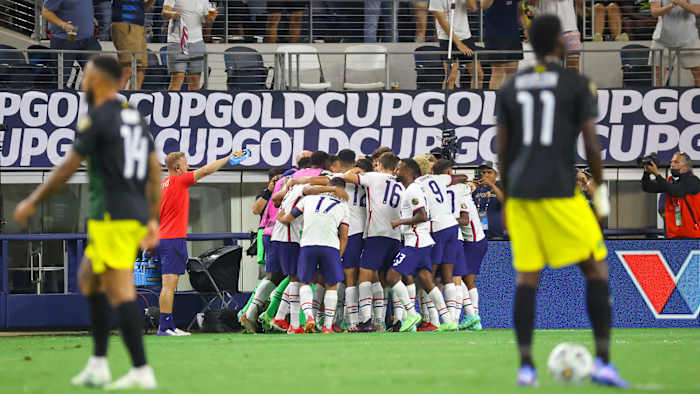 The USMNT celebrates vs. Jamaica
