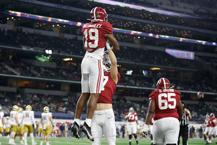 Boasting impressive versatility and sufficient blocking ability, Jahleel Billingsley looks like TE1 in 2022.