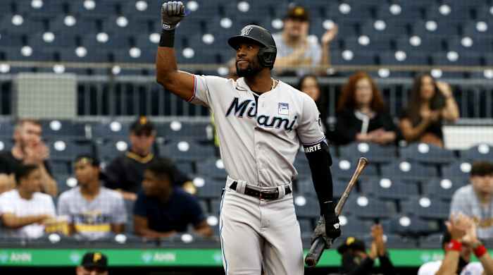 Jun 3, 2021; Pittsburgh, Pennsylvania, USA; Miami Marlins center fielder Starling Marte (6) acknowledges the crowd prior to his first at bat against the Pittsburgh Pirates during the first inning at PNC Park.