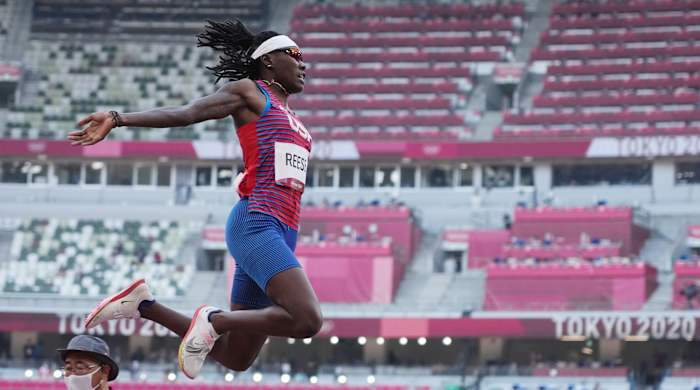 brittany-reese-long-jump-lead