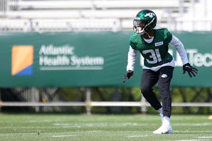 Jets CB Bless Austin at training camp