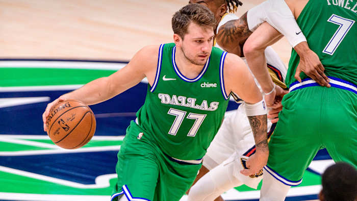 luka-doncic-mavericks-green