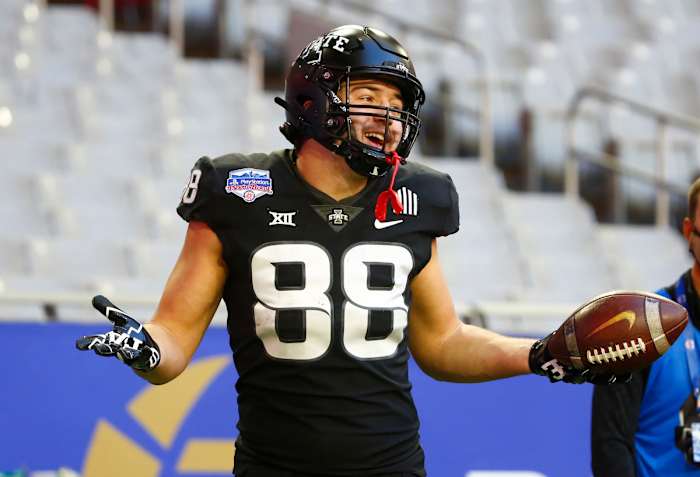 A reliable tight end with a big frame, Charlie Kolar has been a consistent contributor at Iowa State.