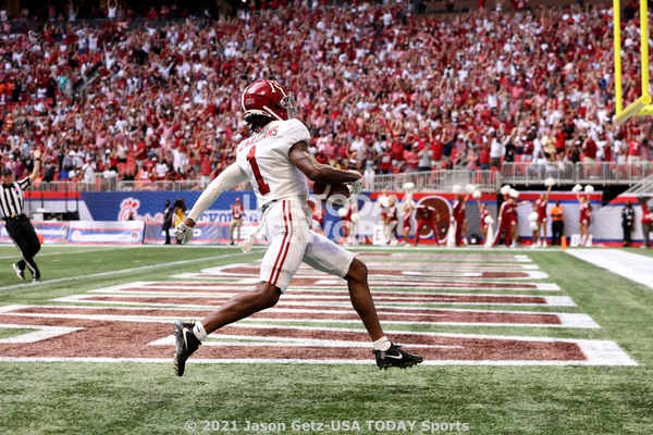 Jameson Williams Catches and runs for a 94 yard touchdown versus Miami