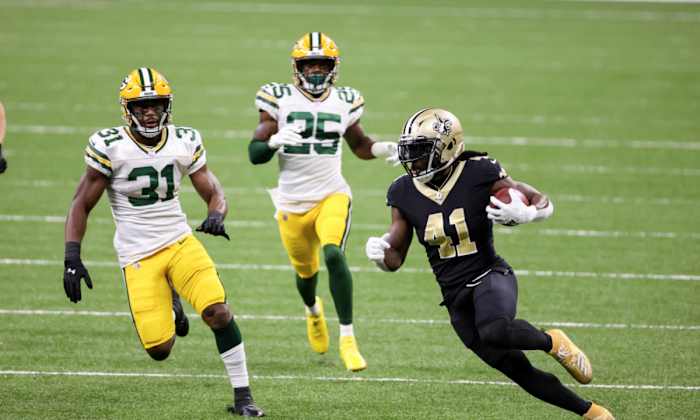 New Orleans Saints RB Alvin Kamara after a reception against the Green Bay Packers. Credit: USA Today/Packers Wire