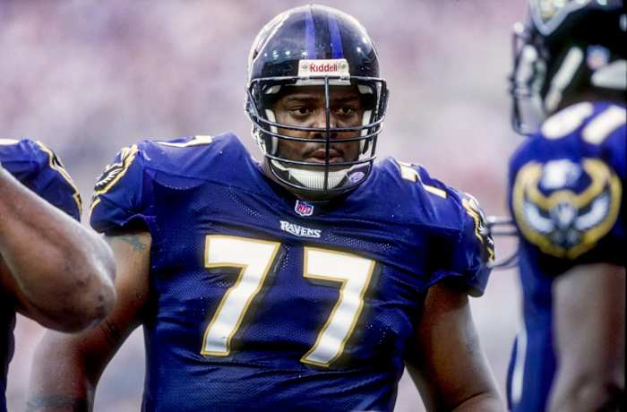 Orlando Brown Sr. in the huddle during a game with the Ravens
