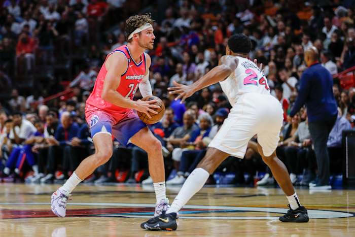 56D0EB37-B90E-4BC9-95D8-2DF52A8C9FC4