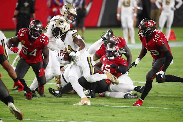 Nov 8, 2020; New Orleans Saints running back Alvin Kamara (41) runs the ball against the Tampa Bay Buccaneers. Mandatory Credit: Kim Klement-USA TODAY