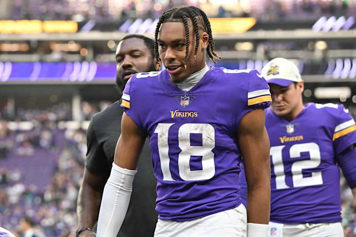 Minnesota Vikings WR Justin Jefferson walks off field after win over New York Jets
