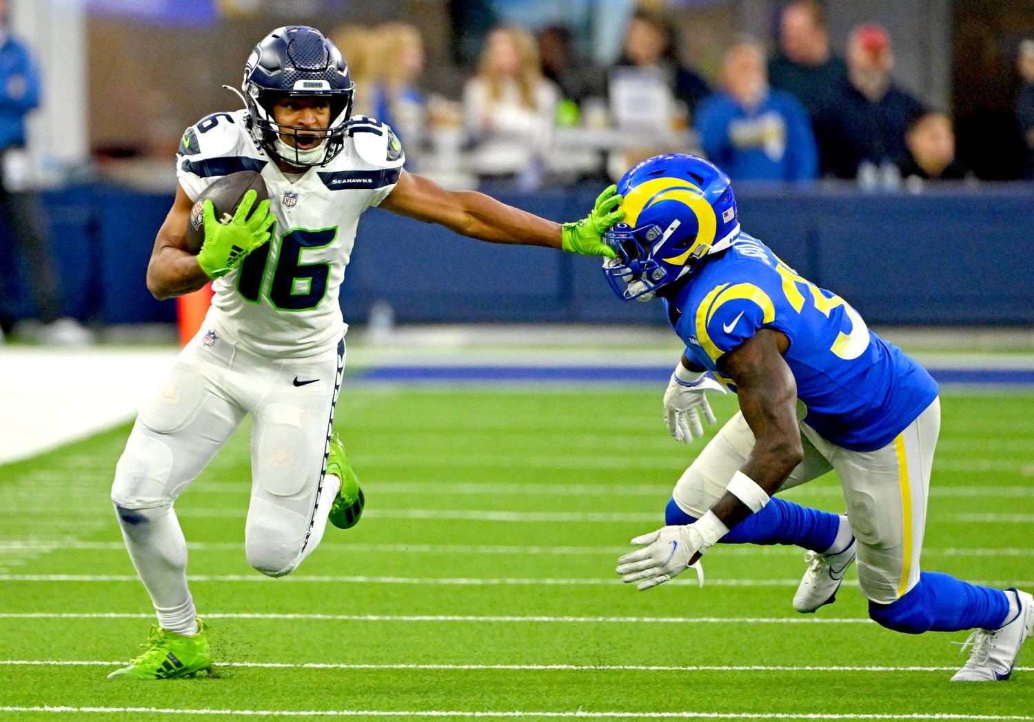Tyler Lockett had a big game in Los Angeles last year and after running on Friday, Seattle hopes to have the star receiver available this weekend.