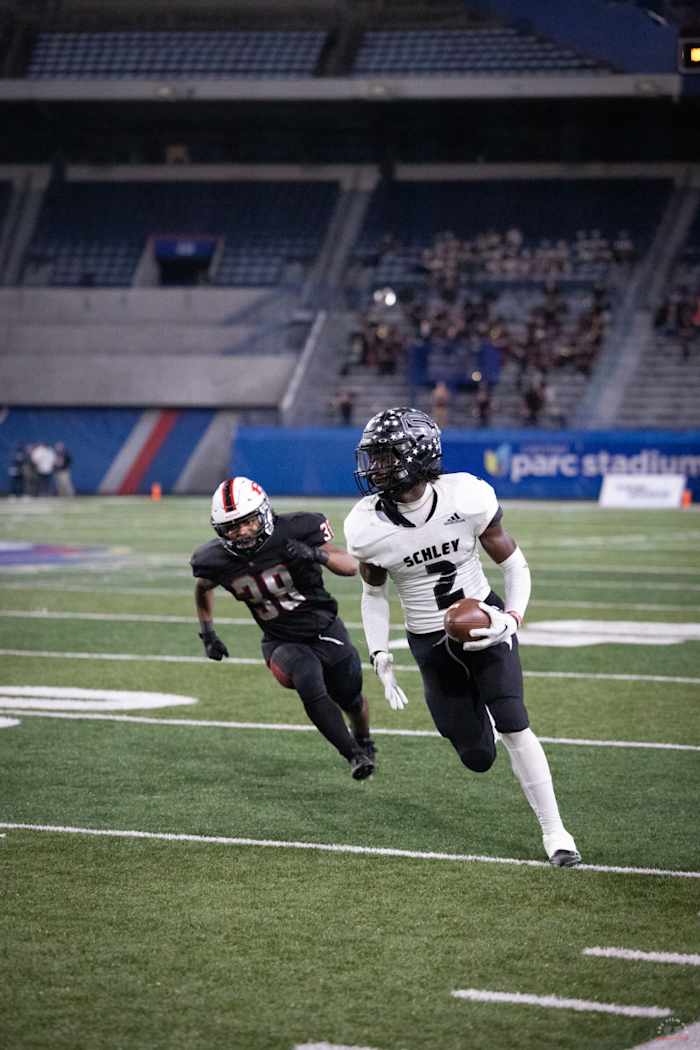 Schley ATH, Jalewis Solomon