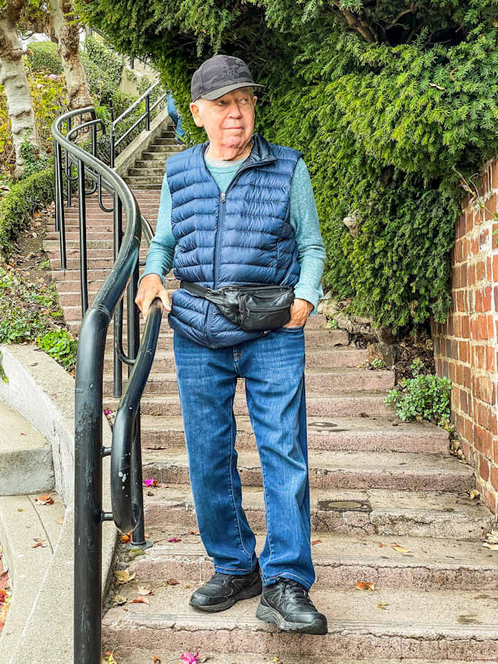 Longtime Newsday baseball writer Joe Donnelly poses for a photo.