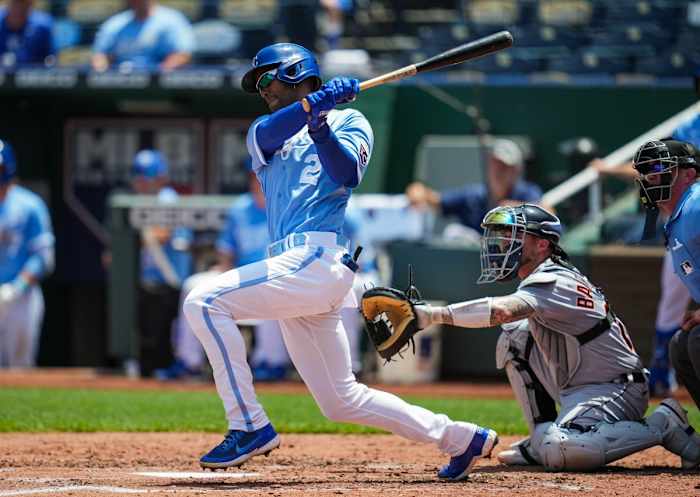 Kansas City Royals OF Micheal A. Taylor hitting