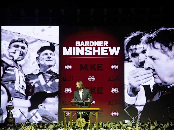 Gardner Minshew speaks at Mike Leach’s memorial