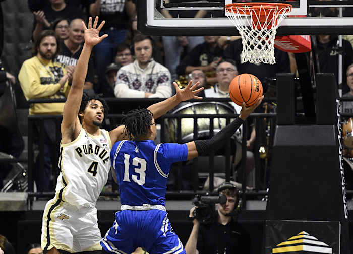 trey kaufman-renn defense vs new orleans