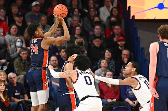 Gonzaga Bulldogs Pepperdine Waves67