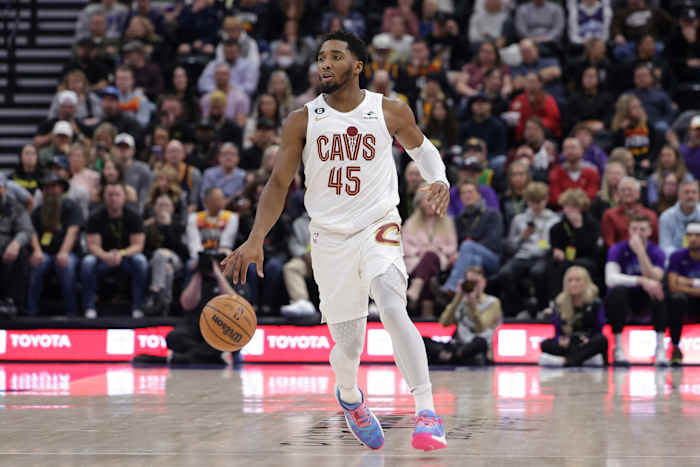 Donovan Mitchell Jan 10 2023