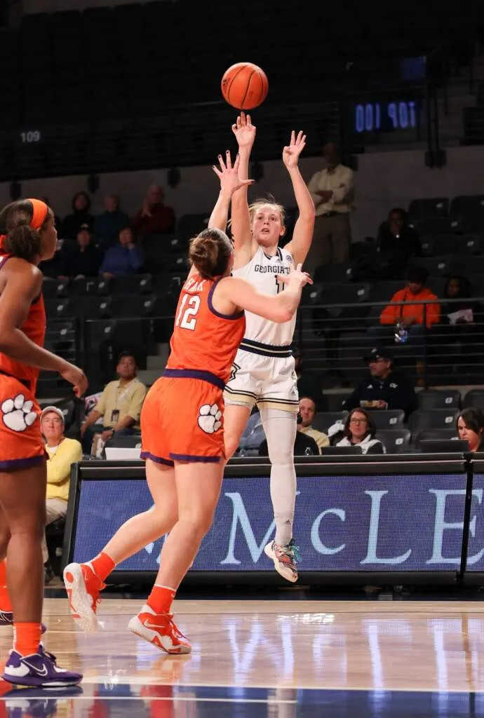 Cameron Swartz shooting a 3-pointer vs Clemson