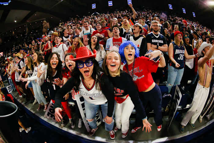 Gonzaga Bulldogs BYU Cougars43