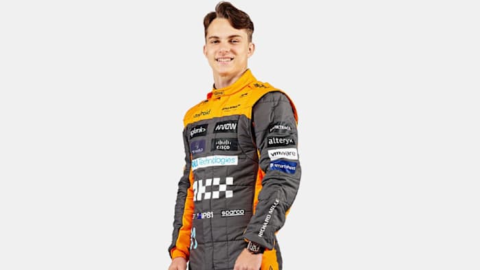 Oscar-overalls-2023-web-teamstream-gallery