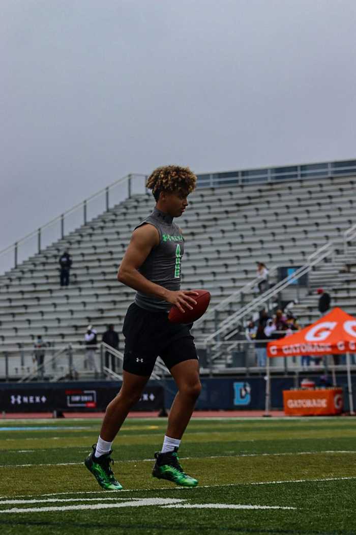 No. 1 Quarterback in 2026, Julian Lewis