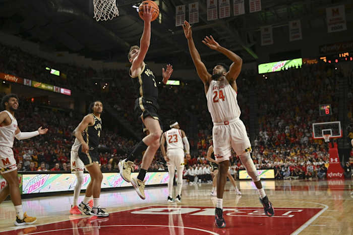 braden smith layup at maryland