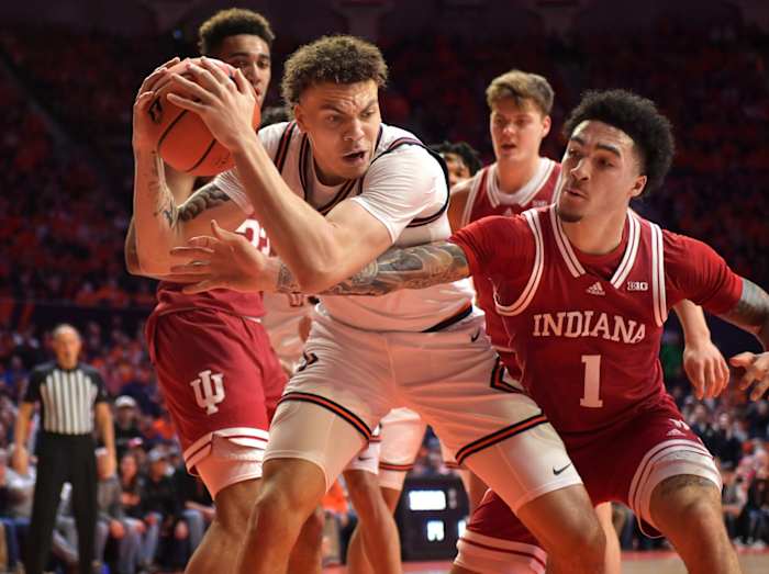 Illinois forward Coleman Hawkins tries to keep the ball away from Indiana's Jalen Hood-Schifino during the Hoosiers' win in Champaign in January. (Ron Johnson/USA TODAY Sports)