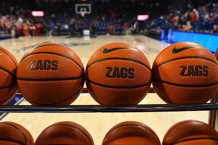 Gonzaga Bulldogs Saint Mary's Gaels26