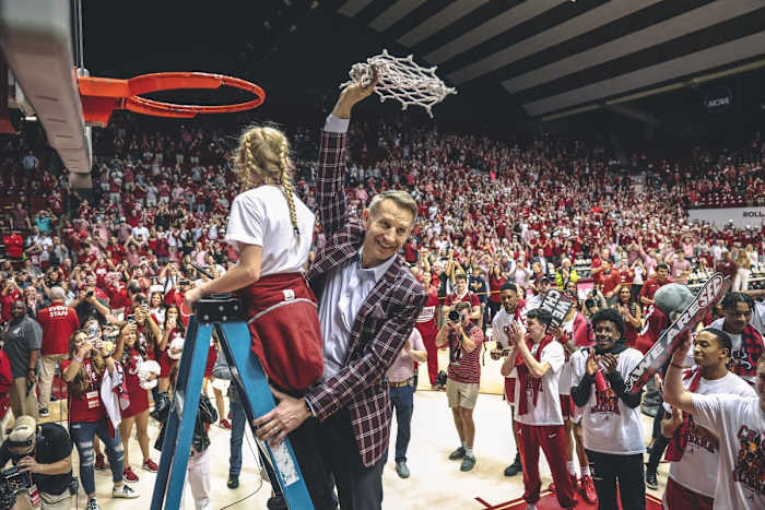 Nate Oats cuts down the net inside Coleman Coliseum following the Crimson Tide’s 90-85 OT win over Auburn, clinching the 2022-23 SEC Regular Season Title.
